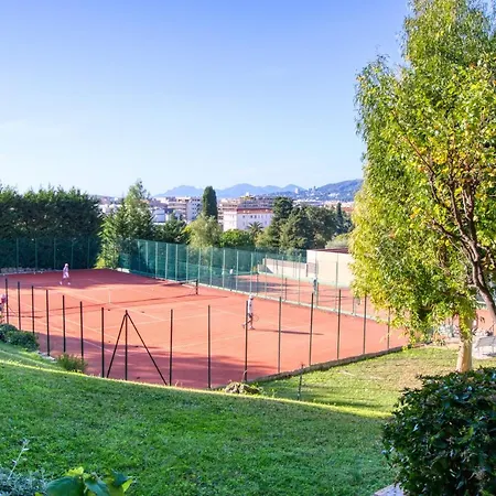 Appartement 2p Dernier Etage Vue Mer,piscine,tennis,wifi,plage Antibes
